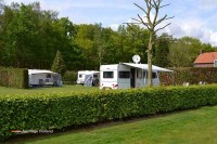 Geräumige Standplätze Campingplatz Niederlande